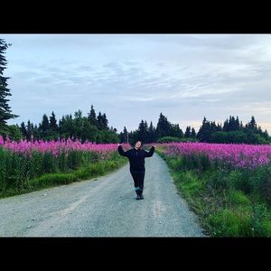 Meet your Posher, Cassandra